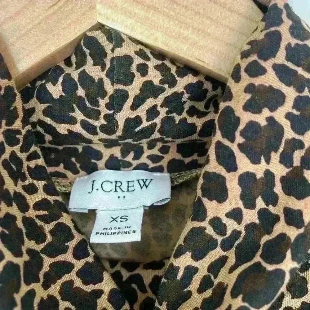 J Crew Tissue Turtleneck Top Womens XS Extra Small Animal Print Long Sleeve y2k - Picture 3 of 3